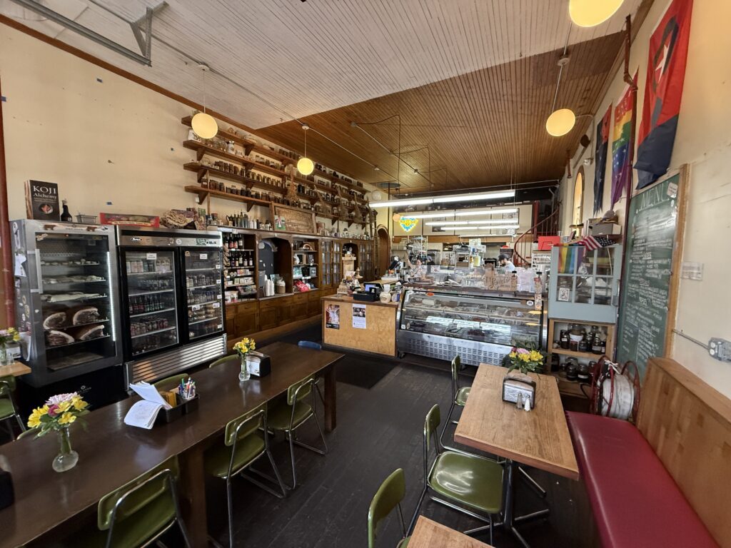 larder hingetown cleveland